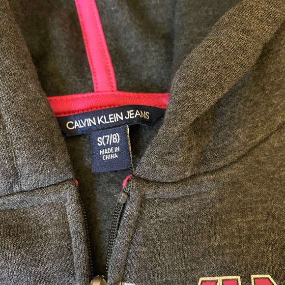 ‼️PRICE DROP‼️Calvin Klein Kids Hooded Sweatshirt XS 5/6, Small 7/8 Gray & Pink - Picture 6 of 8